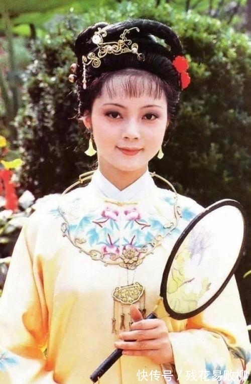 薛姨妈&薛宝钗的晚年并不孤独?有相伴到老之人,还有两个儿子为其养老