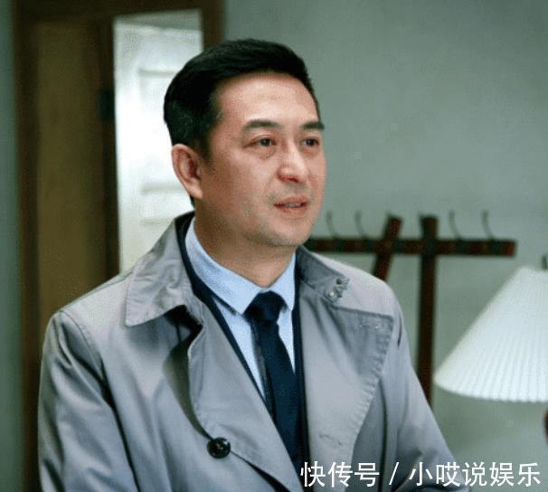 爱吃槟榔的两位明星张嘉译戒了,后一位植牙24颗