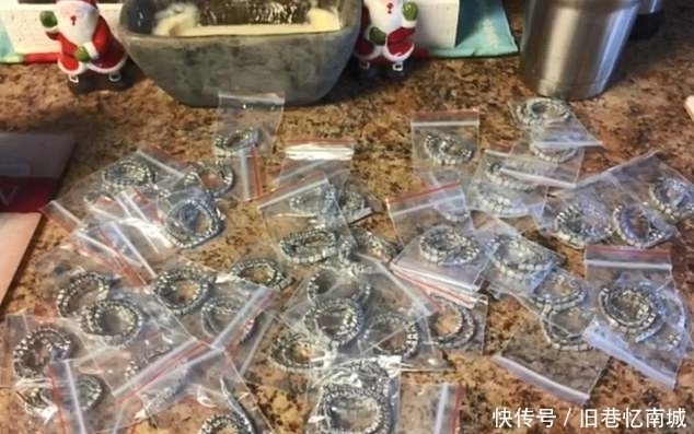 男子|男子给妻子订购了一根1.3万元钻石手链,竟收到48根同款手链