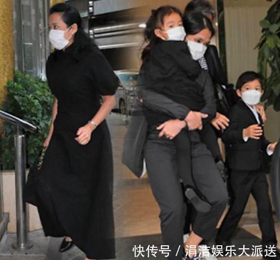 朱玲玲礼仪周到,不方便帮郭晶晶带娃,却