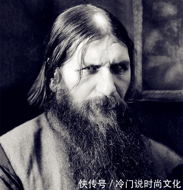 灭亡|此巫师预言了帝国和自己的死期 结果帝国灭亡了自己却老被杀不死