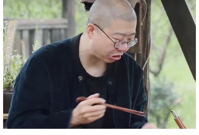 蘑菇|黄磊的“葱油拌面”能申请吉尼斯？看到张艺兴的剩饭，瞬间明白了