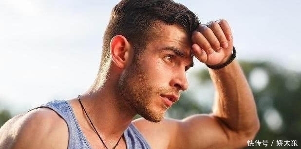 男人味|男人40岁后,白开水里加点“它”!激发“雄激素”,更有男人味