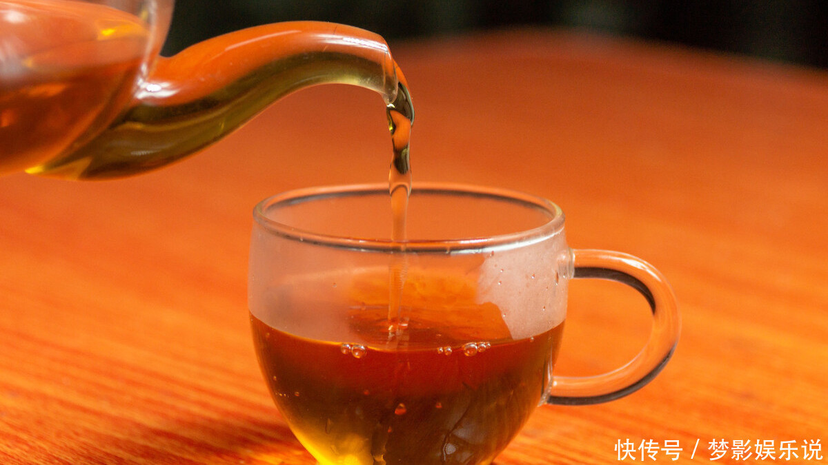 长期喝茶吸烟的人的身体素质如何，喝茶对吸烟有影响吗？