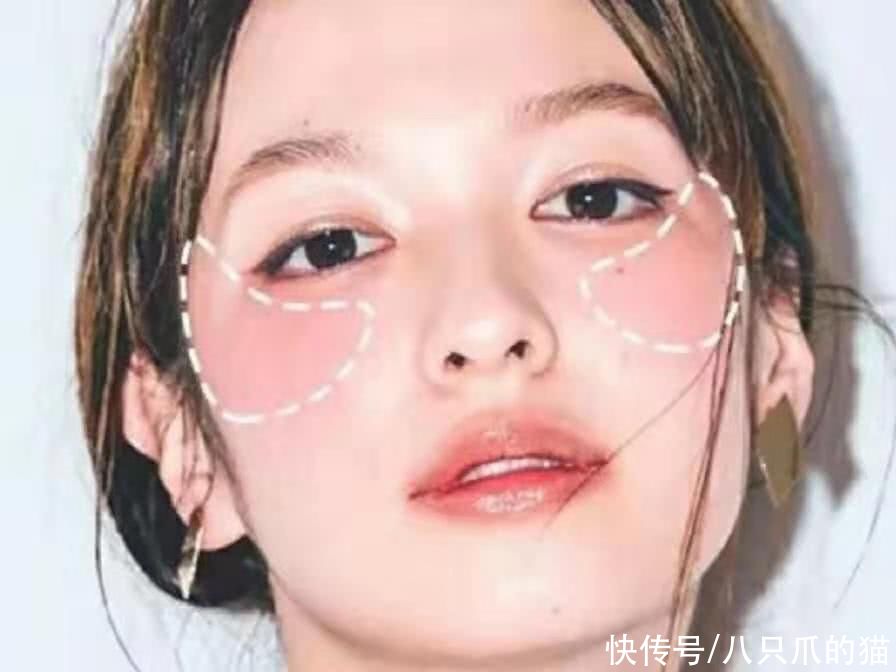 涂抹|妆感太过厚重？学学日杂的轻薄妆容吧，水润有光泽，还不显“假”