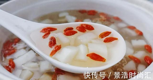 补药一堆不如秋天养肺,适合秋天的润肺汤,应季而食呵护家人健康