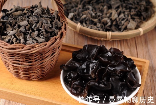 凉拌木耳|老中医提醒木耳不能和此物一起吃,知道的人不多,你们吃了吗