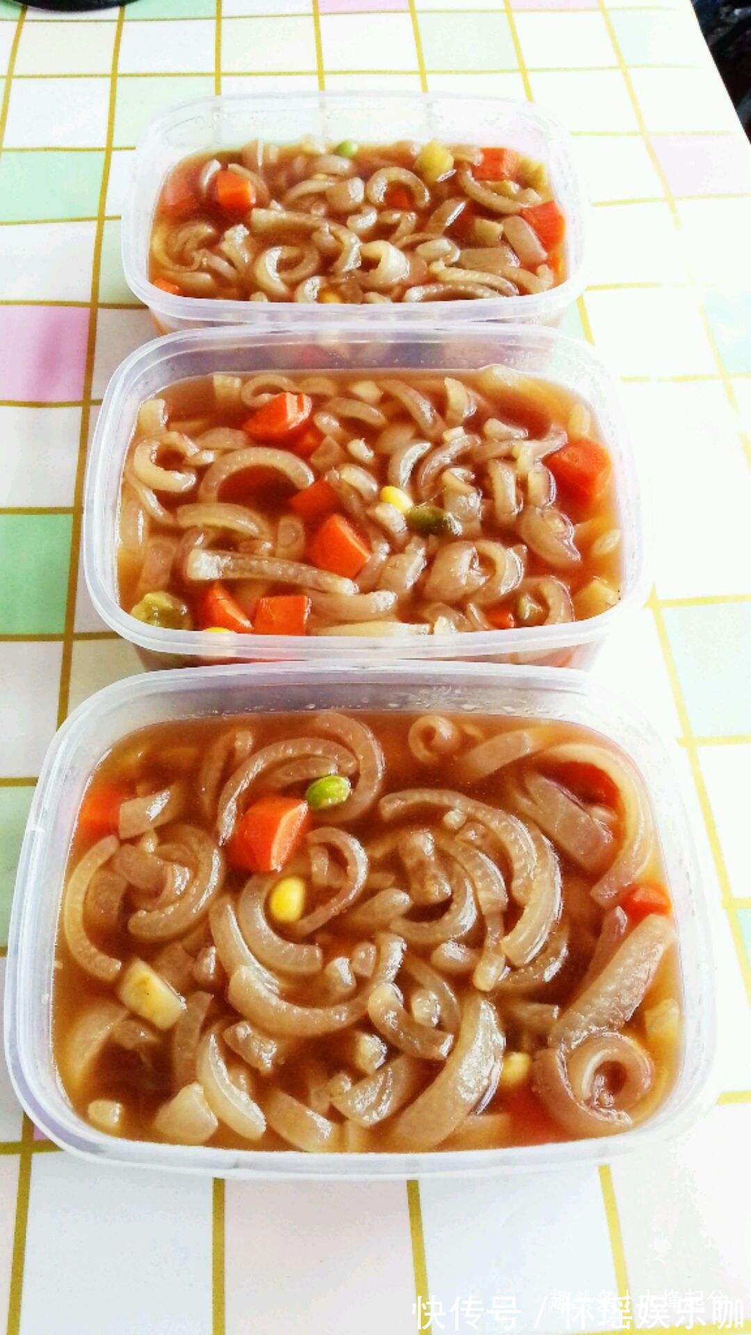 做法|肉皮冻做法,1煮2刮3洗4熬,无任何添加,不腥不腻,晶莹剔透