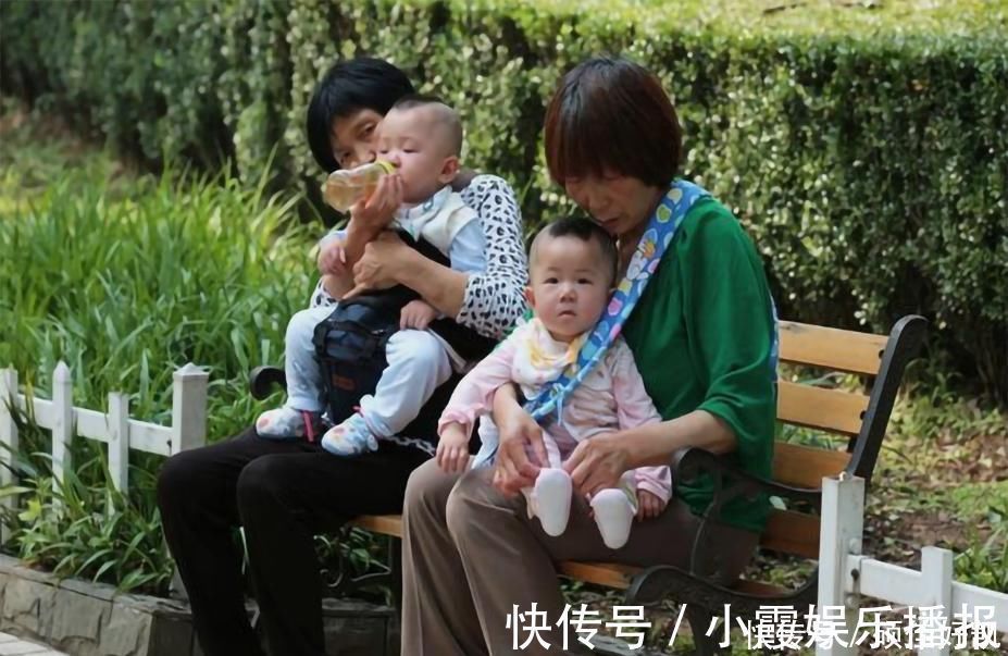 城市生活|为什么奶奶越来越遭嫌弃,姥姥却成为带娃主力军?原因其实很现实