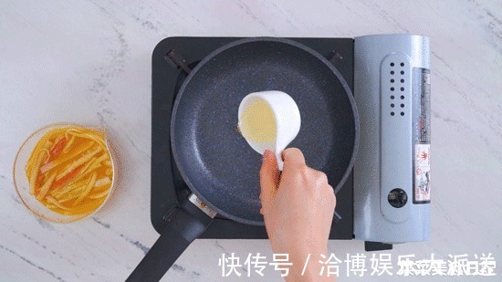 新晋网红美食！在家有个平底锅就能做，哪还用出去排队吃