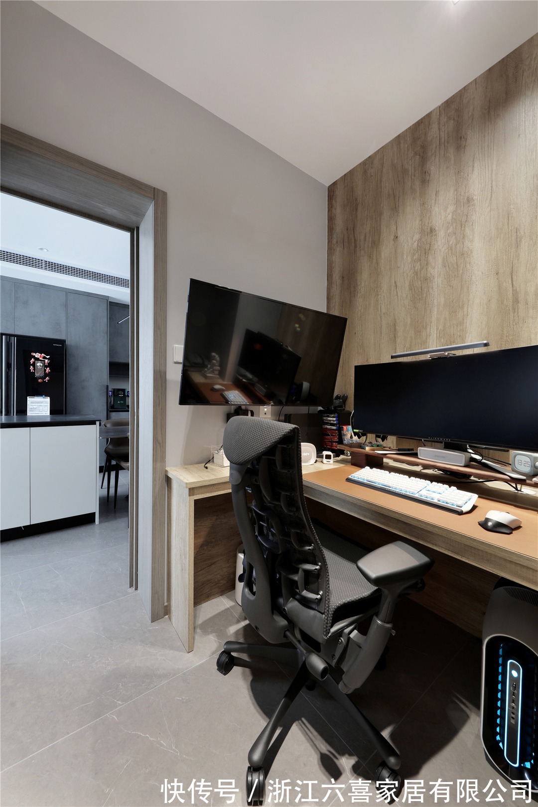 衣帽间|155平花半天也四室住宅公寓装修,三代人的生活,最美的“全家福”