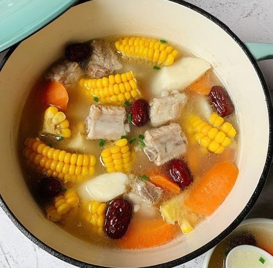 夏天多喝这碗汤，低脂低卡鲜嫩美味又暖身，每次做了我喝2大碗！