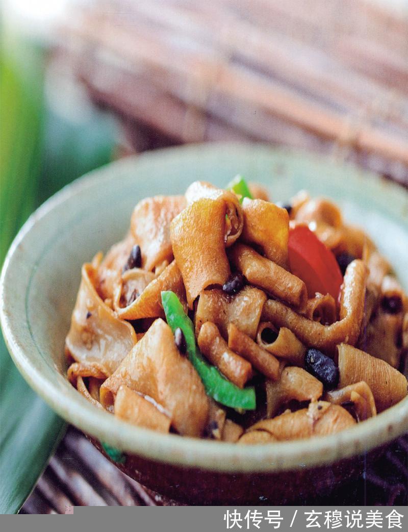 妈妈擅长的几道家常菜，过年亲朋好友来拜年，所有人都夸好厨艺