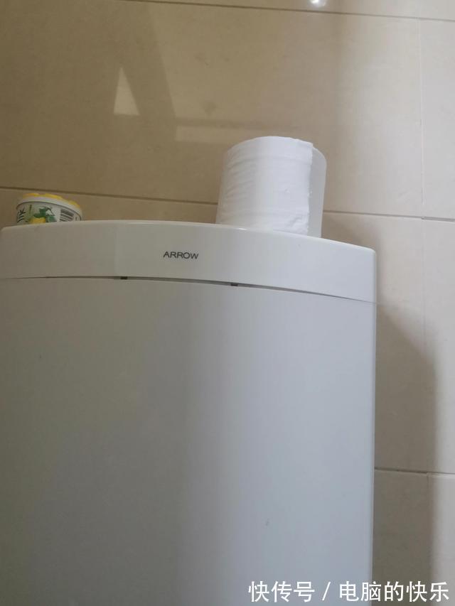 |搞笑图集:一个宿舍42个学生,网友:养猪都不敢这么养啊