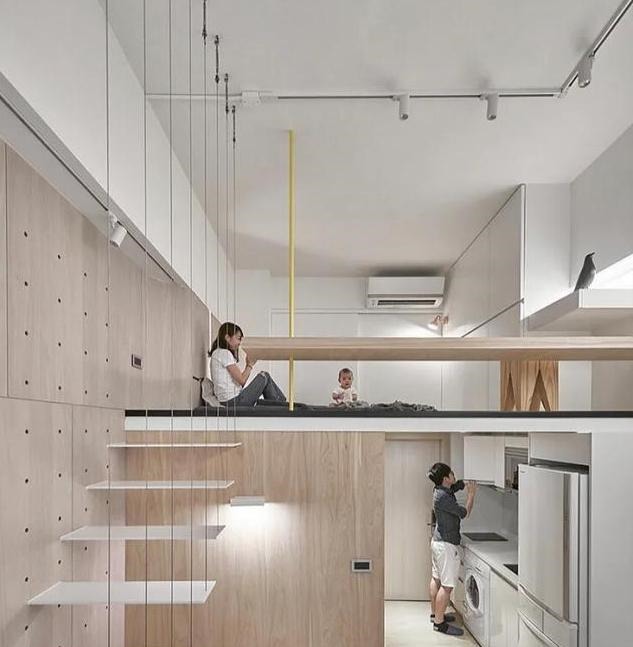 楼梯|一家三口人住16㎡的家，连床都没有，他们却说舒服得很！