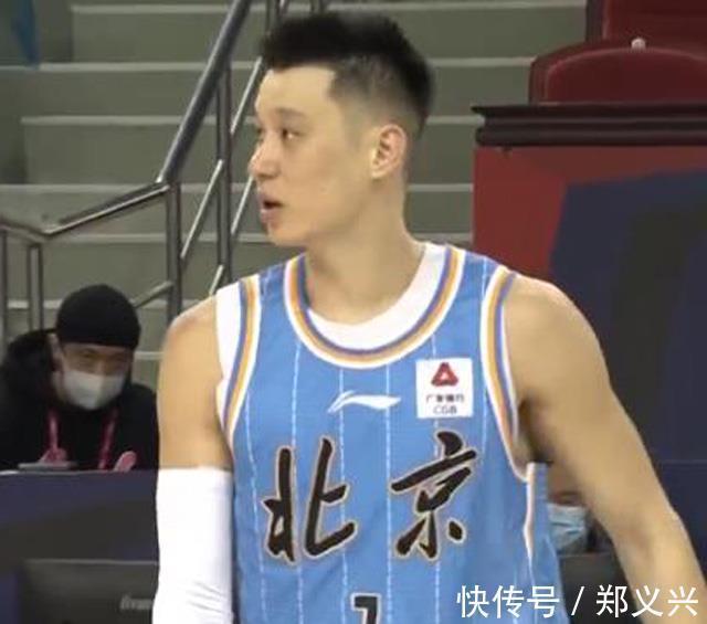 三分球|北京队单节轰41-19!范子铭爆发,翟晓川连进三分球,林书豪2分