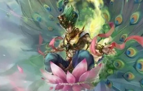 雷震子#此人是何方神圣其败燃灯和陆压道人等,却变成孙悟空师傅的座骑