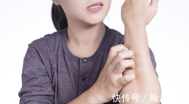 干咳|“肺癌”早期，不止是干咳，身体还可能发出4个“警报”别忽视！