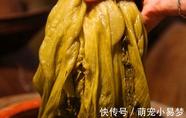 腌酸菜，放盐是大错！教你老方法，3天就腌好，1年不坏，比买的香