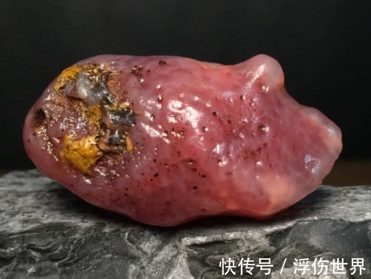 玛瑙|欣赏父亲收藏的天然奇石，瑰丽多彩的画面美观，大家好好看下