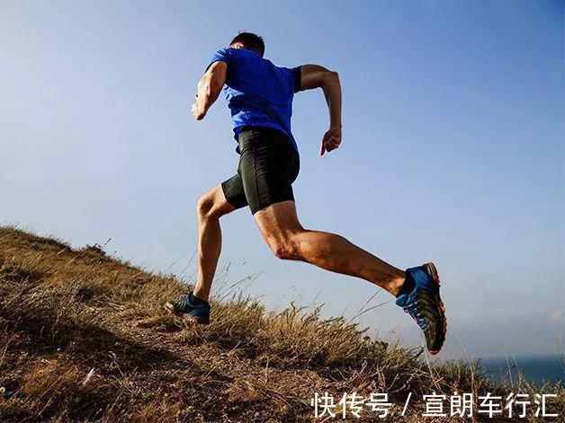 跑步|62岁大爷每天晨跑4公里,坚持了半年,结果怎么样?