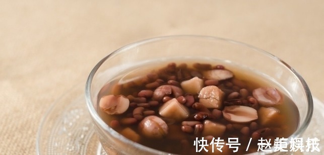 莲藕|秋天就要多吃4白3黄,少吃3绿,滋补润肺,去秋燥,顺利度过秋天