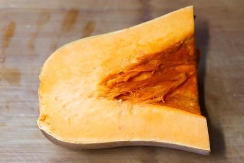 糯米粉|女人要对自己好一点，每天一碗南瓜牛奶粥，滋补养身还养颜