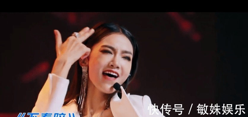 女团妆到底有多浓当曾可妮落泪捂脸时,手和脸的色差太真实了