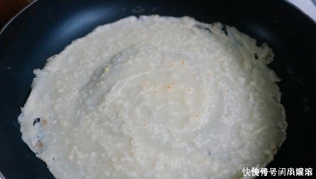 韭菜和它是绝配,不出汤,味更鲜,比韭菜鸡蛋的好吃,还不用活面