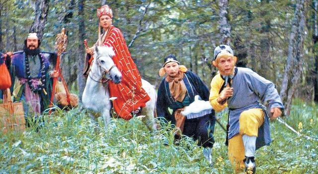 杜宇$最老版的《西游记》,为什么会被禁播?网友:看看女妖精穿的啥