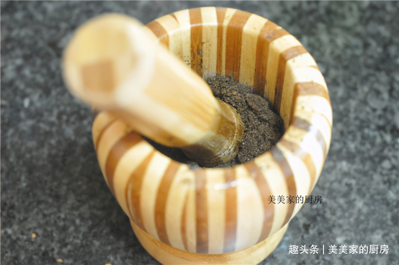 入夏我一周吃3回,2元1斤维C高,买来洗净一蒸,太开胃了