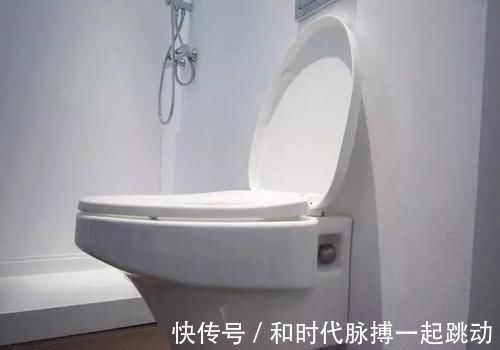 排污|越来越多人都不装老式马桶了,现在流行用它替代,好用又省地
