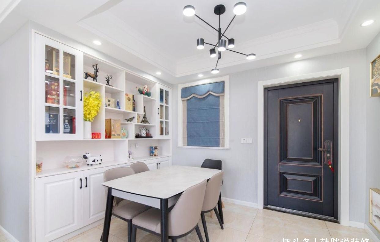 衣柜|128㎡四居室，主卫走廊装满衣柜，秒变步入式衣帽间，仪式感满满