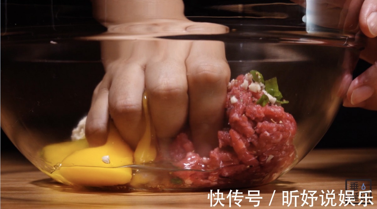 豆腐煎肉饼，减肥也能吃的低脂肉饼