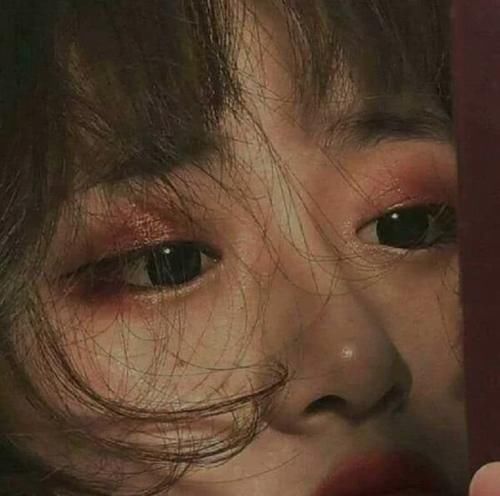 有这“3种眼型”的女生，几乎都是“高颜值”，“第3种”不常见