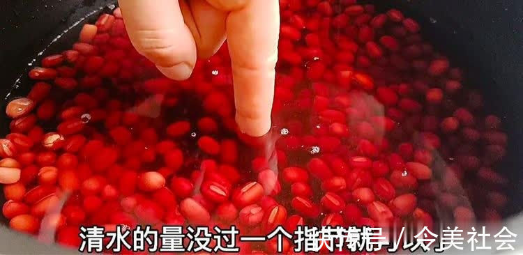 老奶奶|80岁的老奶奶吃了一辈子的红豆,不打豆浆不熬粥,越吃越精神