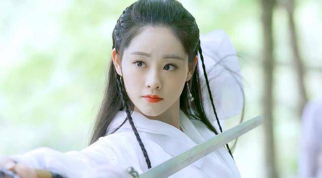 武当派$倚天后传:黄衫女子生下三子,张三丰为张无忌与黄衫女子主持婚礼