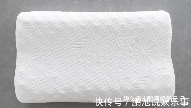 宝宝|小时睡枕头和不睡枕头的孩子,长大后头型和骨骼差距明显,得注意