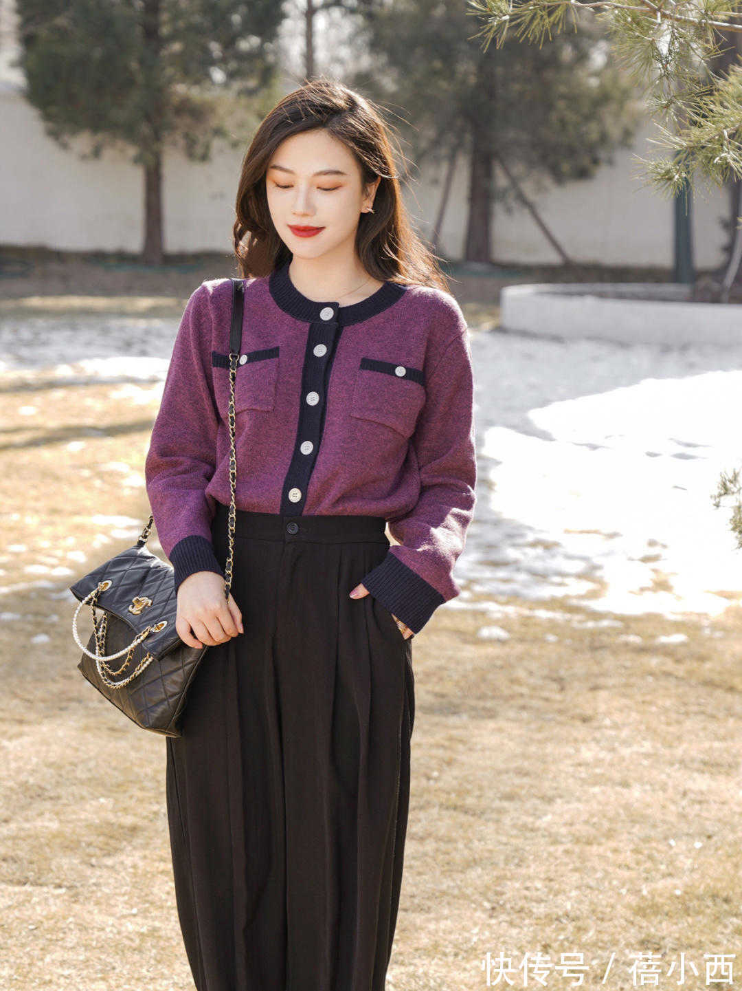 博主 想在春天穿得更时髦吗?用针织衫来穿搭凹造型,路人都夸你好看