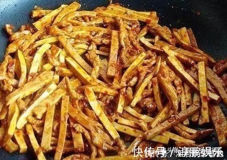 豆腐干|隔三差五做给孩子吃的一道菜，补钙益智蛋白质，孩子体格壮