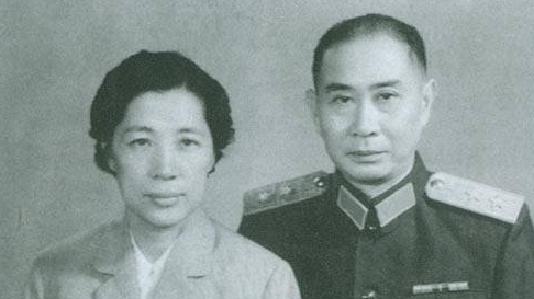 副司令员|这位炮兵副司令员,有12个子女,被戏称为“航空母舰”,他是谁?