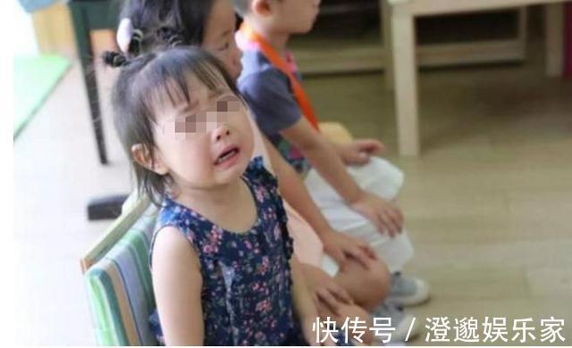 衣服|幼儿园午睡的真实写照,父母都该看看,有些衣服不适合穿去上学