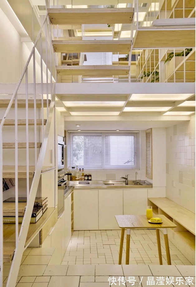 房子|穷夫妻改造24平的“垃圾房”，完工后变“四层豪宅”，收纳更赞