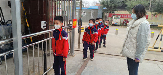 邓村小学|坊子区邓村小学：严把五大关口，筑牢校园防疫网