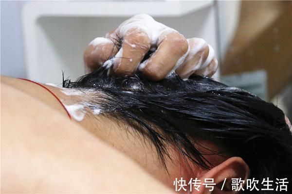 油脂|每天洗头,头发还是很油腻,到底是什么原因?教你调理妙招