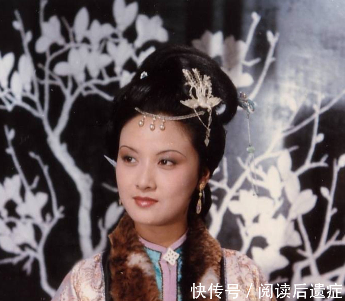 贾赦#邢夫人几句挤兑刁难,铁娘子王熙凤,何至于偷偷哭泣?