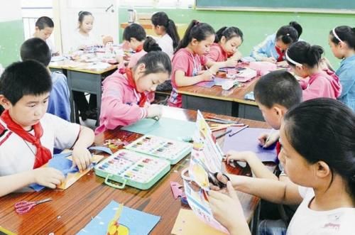 小学生作文《起名字》走红，中英文双语还赠送小名，网友：有才华