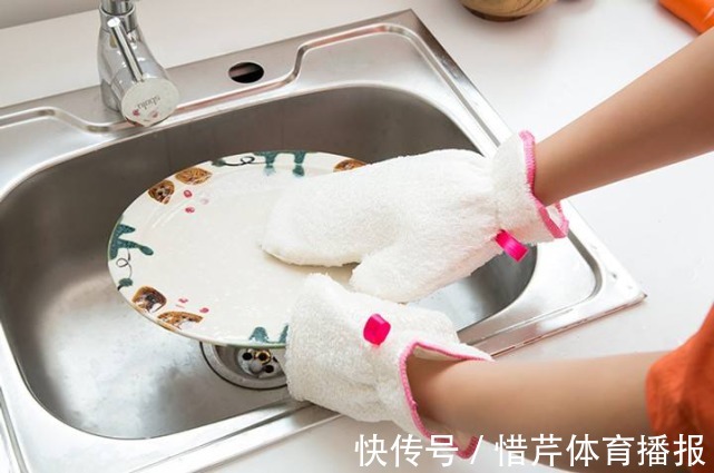 餐具|这样洗碗是在给家人一点点地“喂毒”,多少人是这样被“毒”大的