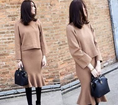  毛衣裙子两|有小肚子的女人，建议穿“轻熟风”套装，时髦百搭又新潮，贼美嫩
