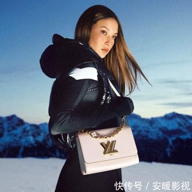 北京冬奥会|超级反转!谷爱凌再现“头铁女孩”特质,赛前24小时决定孤身参赛